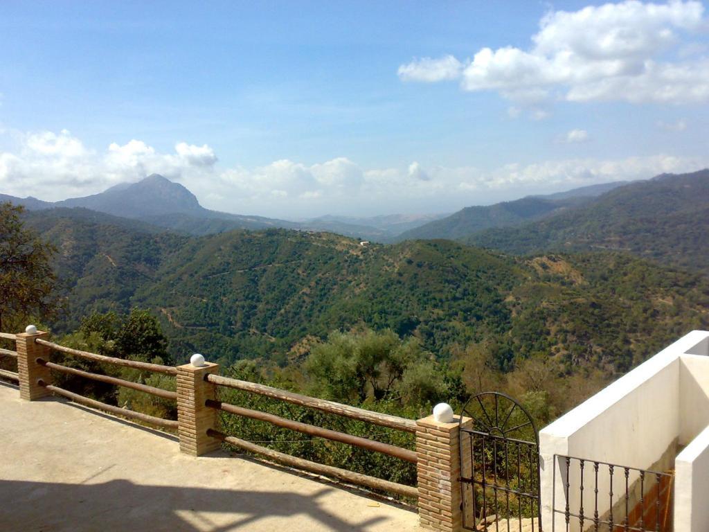 Apartamentos Rurales Jardines Del Visir Genalguacil Dış mekan fotoğraf